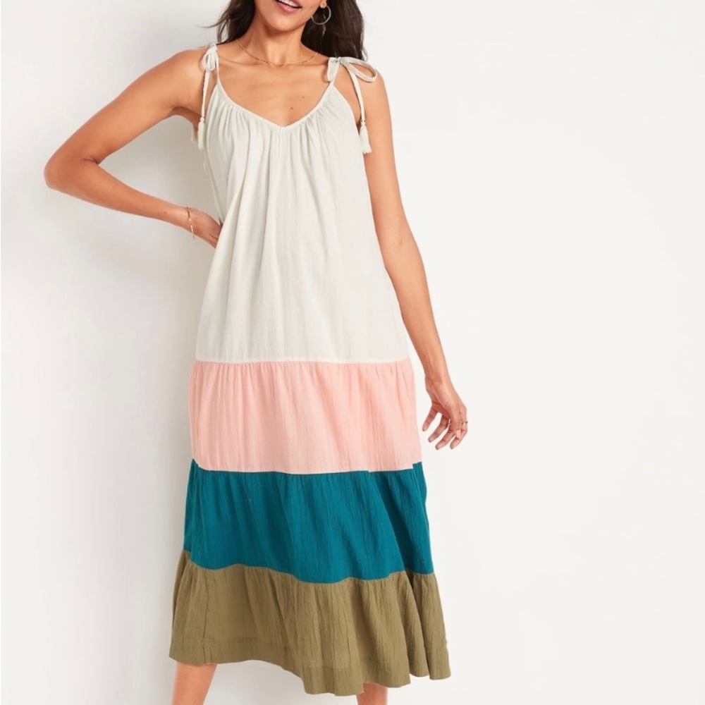 Old Navy Sleeveless Tasseled Color-Block All-Day Maxi Swing Dress